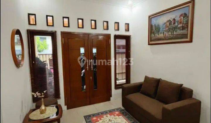 Dijual rumah Bagus di Pondok ranggon jakarta timur 2