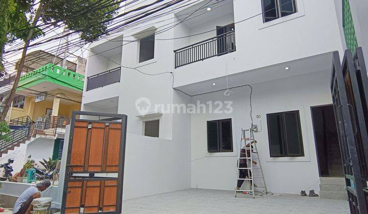 Dijual Rumah Baru Dalam komplek siap huni di Kalisari Jaktim 1