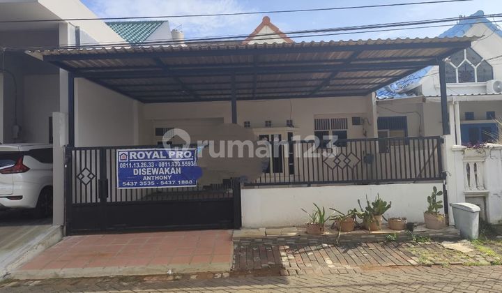 For rent: Citra Garden 2 house, semi-furnished, old building For rent: Citra Garden 2 house, semi-furnished, old building