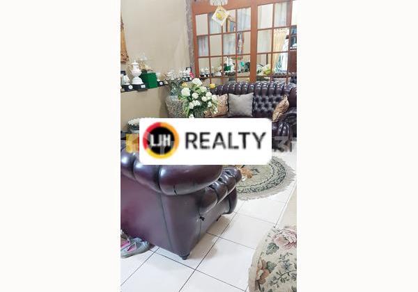 Rumah di Kertanegara Selatan Pleburan Semarang 1