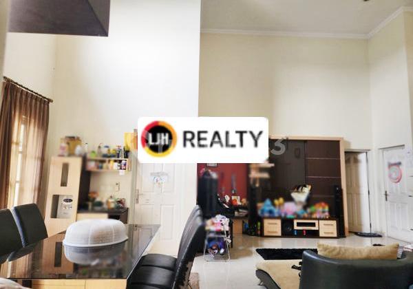 Rumah di Taman Magnolia Graha Padma Semarang 2