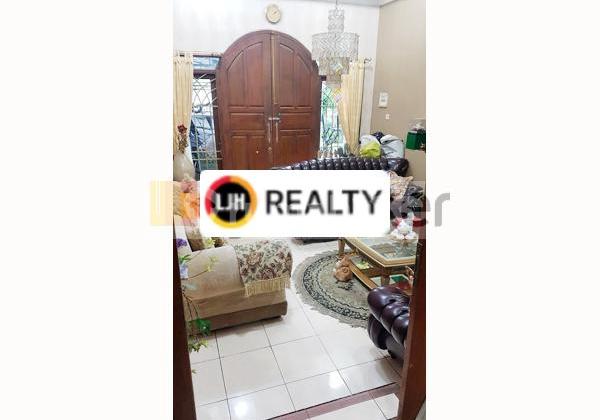 Rumah di Kertanegara Selatan Pleburan Semarang 2