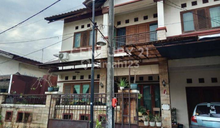 Rumah Nyaman Dalam Komplek Di Jatiwaringin Bekasi 1