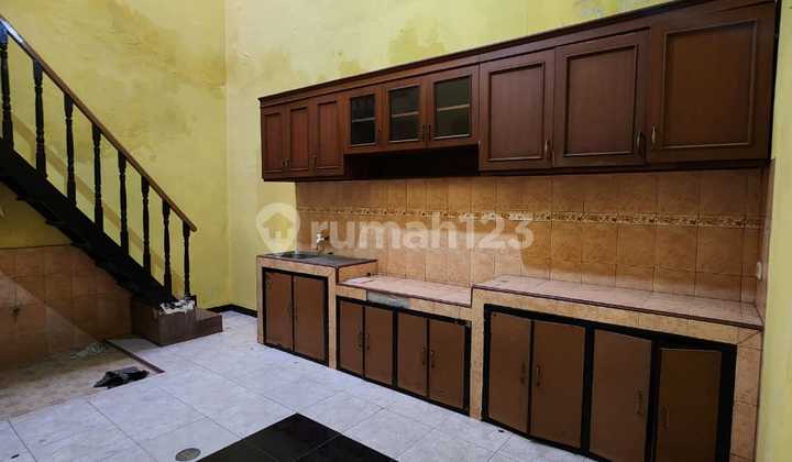 Disewakan Rumah di Pulo Asem, Jakarta Timur 5