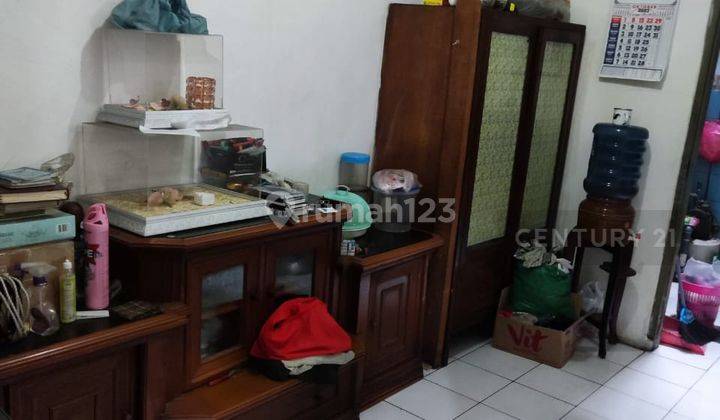 RUMAH TERAWAT DI PINGGIR JALAN SUPER STRATEGIS DI CONDET JAKTIM 1