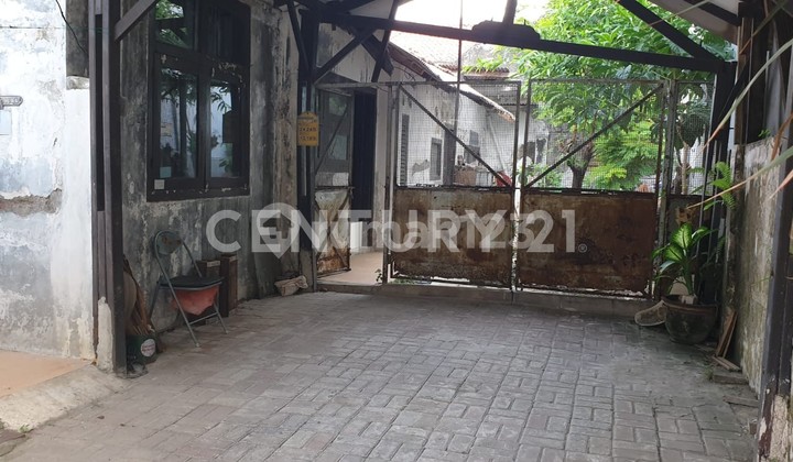 Dijual Rumah Tua Hitung Tanah Dalam Komplek Percetakan Negara 2