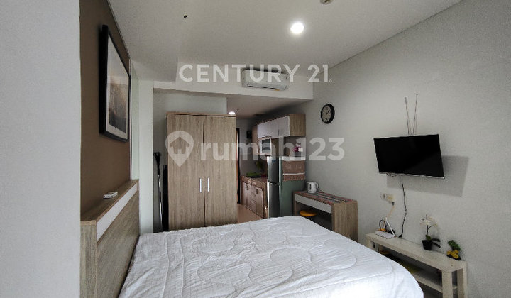 Springwood Residence Fully Furnished Apartment in Tangerang Springwood Residence Fully Furnished Apartment in Tangerang