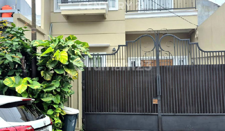 Rumah Minimalis Modern 2 Lantai di Harapan Indah Bekasi