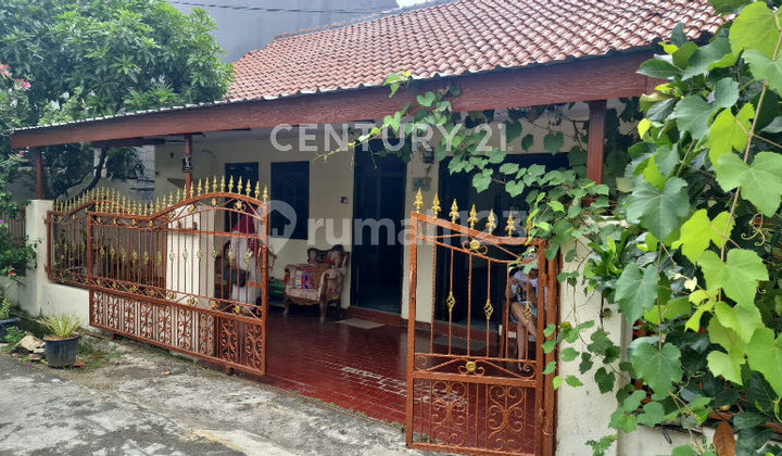 Rumah Di Komplek Pulo Gebang Indah Lingkungan Nyaman Dan Asri