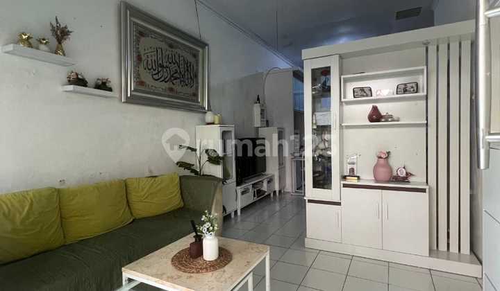 RUMAH MURAH SEMIFURNISHED SIAP HUNI DI GANG LEBAR  DUREN SAWIT  2
