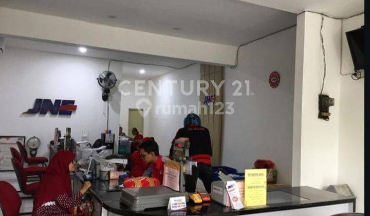 RUMAH KANTOR LOKASI STRATEGIS PINGGIR JLN RAYA  BESAR RAWAMANGUN 2