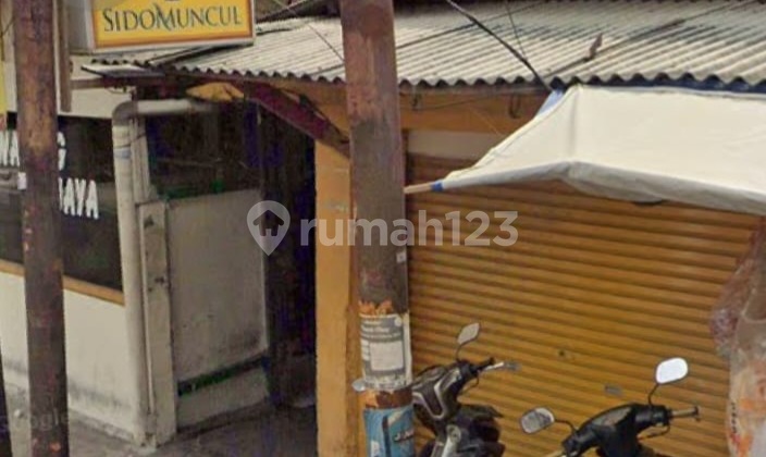 KIOSK AND BOARDING HOUSE IN STRATEGIC KEMAYORAN NEAR JL LETJEN SUPRAPTO