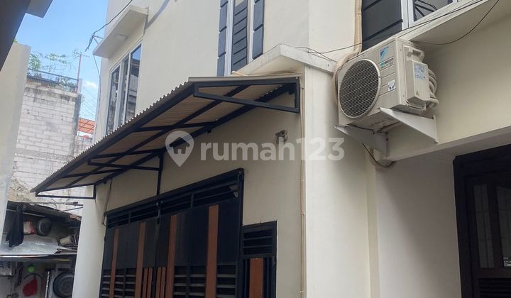 For Sale 2-Story House in the Rasa Apartment Cluster, Cempaka Putih, Central Jakarta 2
