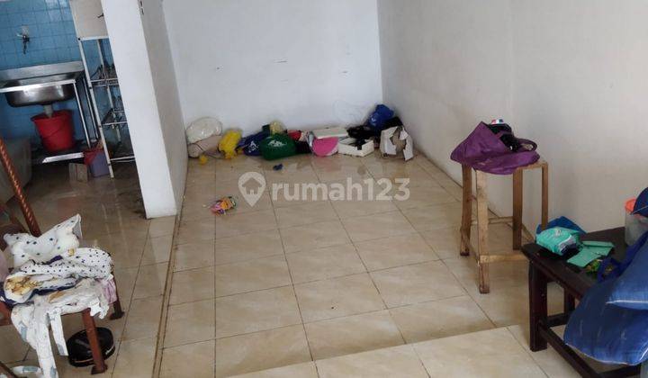 Rumah Hook 4 Kamar Tidur Dalam Komplek di Pondok Gede 2