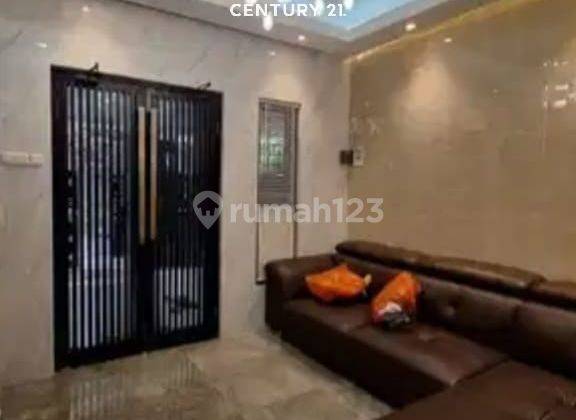 Rumah Elegan Private Pool Termurah Di Rawamangun 2