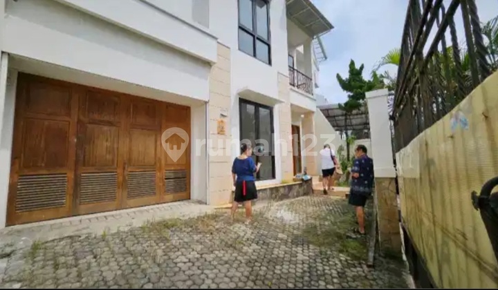 RUMAH CIDENG TIMUR DI BAWAH NJOP LOKASI DEKAT KFC STRATEGIS 