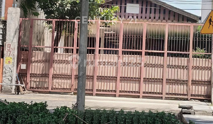 Gudang Murah Siap Huni Diklender Pinggir Jalan