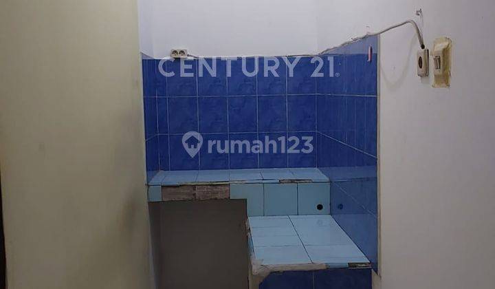 RUMAH DI KOMPLEK DEPARTEMEN PERDAGANGAN 4KT SIAP HUNI
 2