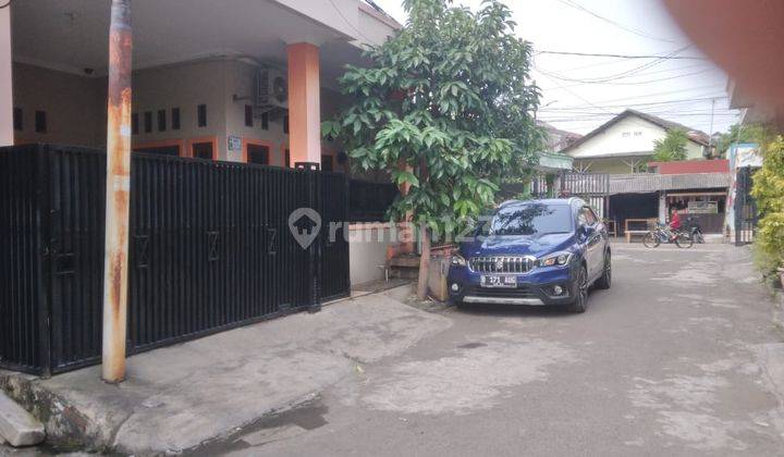 Turun Harga Rumah 2 Lantai Strategis di Harapan Baru 1, Bekasi 1