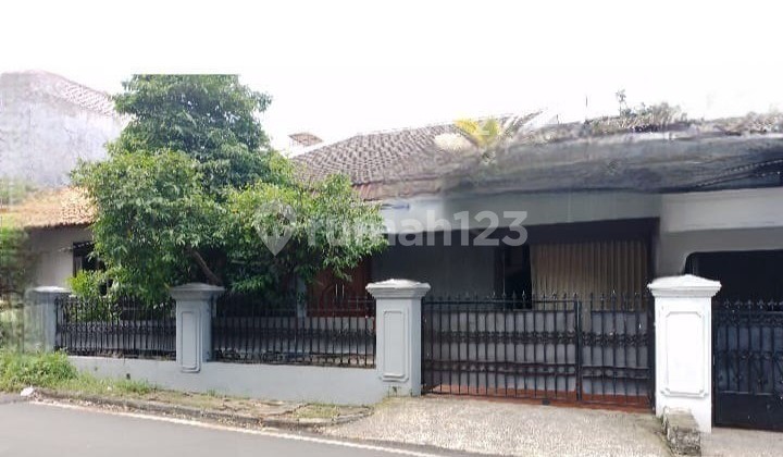 Dijual Rumah Lokasi Strategis Akses Jalan 2 Mobil