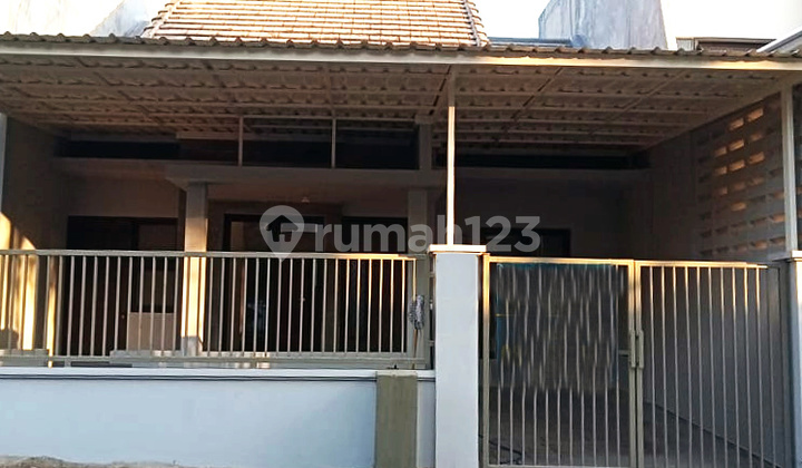 Rumah Bagus di Taman Puspa Raya
, Surabaya Rumah Bagus di Taman Puspa Raya
, Surabaya