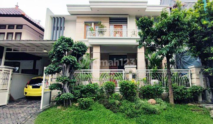 Rumah Bagus SHM di Graha Famili
, Surabaya 1