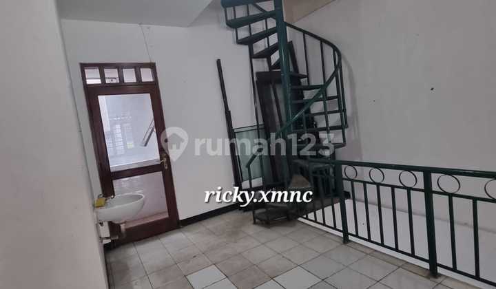 Ruko International Village, Citraland Surabaya 2