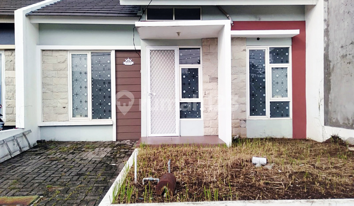 Rumah Bagus Furnished SHM Menganti, Gresik