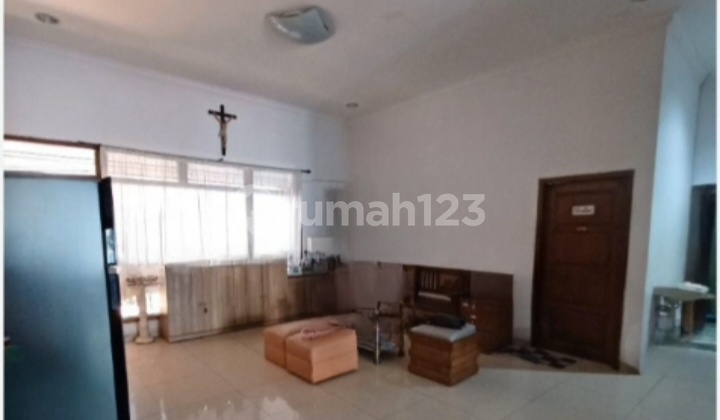 Rumah Kertajaya Indah Tengah, Manyar Surabaya 2