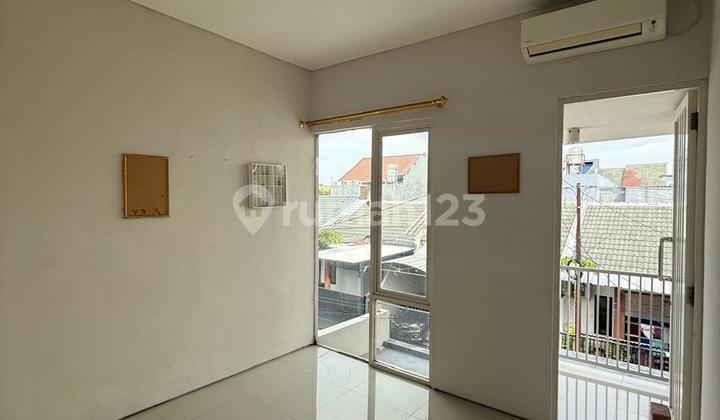 Jl Sukolilo Timur, Sukolilo Surabaya House 2