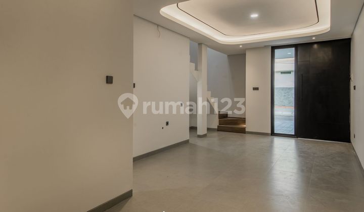 Rumah Bagus di Dharmahusada Mas
, Surabaya 2