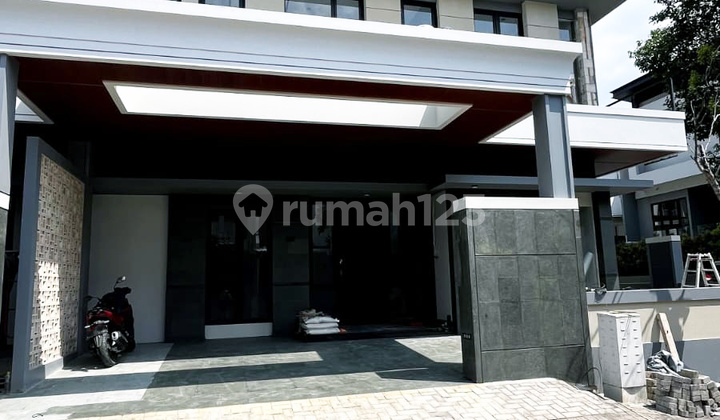 Rumah Baru di International Village
, Surabaya