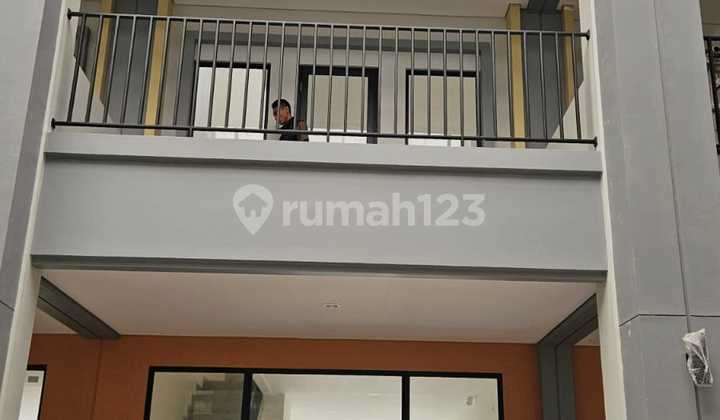 Disewakan Cepat Ruko Baru dan Bagus Siap Pakai