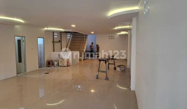 For Quick Sale 4-Story House Very Suitable for Boarding House and Business 2