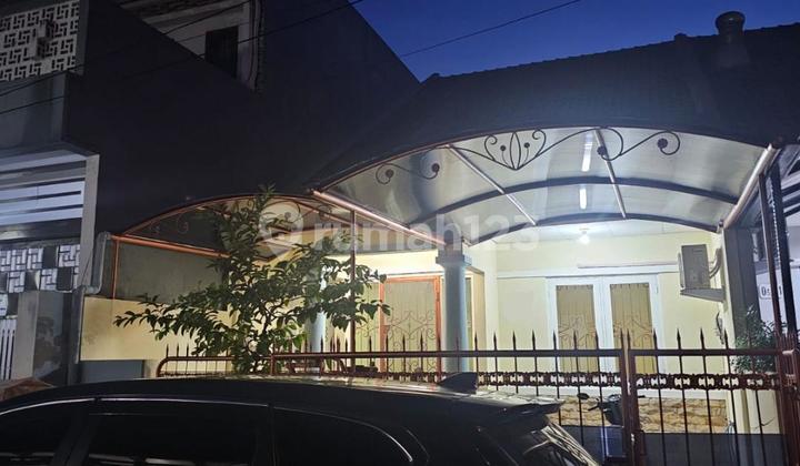 Dijual Cepat Rumah dan Tanah Luas 1