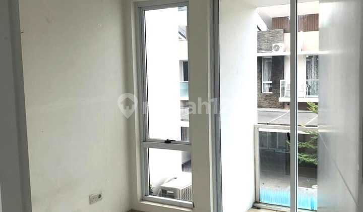 Quick Sale: Green Puri Semanan House at a Good Price 2