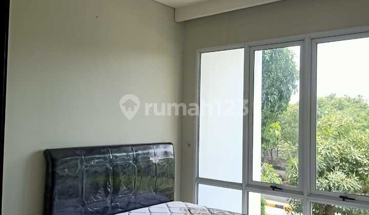 Dijual Cepat Town House Bagus Siap Huni 2