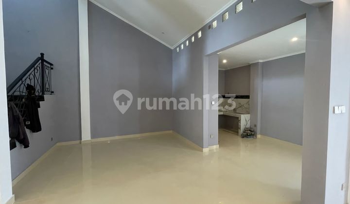 Quick Sale: Excellent Family Dream Home, Ready to Move In 2