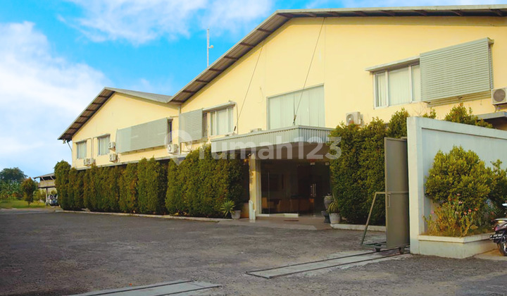 For Sale Quickly Land and Factory Building Good Price and Strategic Location For Sale Quickly Land and Factory Building Good Price and Strategic Location