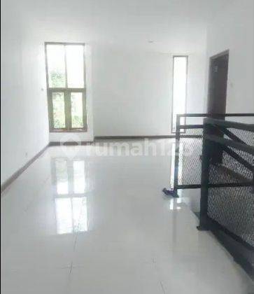 Rumah baru minimalis modern lokasi strategis cigadung 2