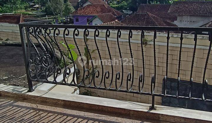 Rumah mewah Lux swimpool  3 lantai di jalan raya rajapolah 12
