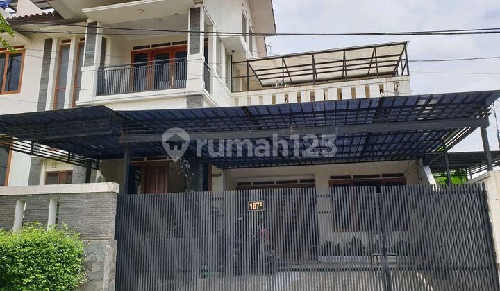 Rumah Mewah Lux Parkir Carport Besar Masuk 2 Mobil Semi Furnished Di Setiabudi Regency Bandung 2