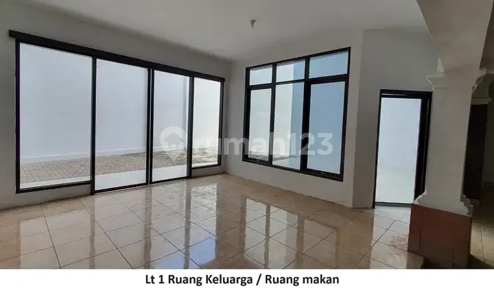 Rumah Luas Cocok Untuk Tempat Usaha Cafe Mess Kostn Dan Rumah Dinas Di Caringin Bandung 2