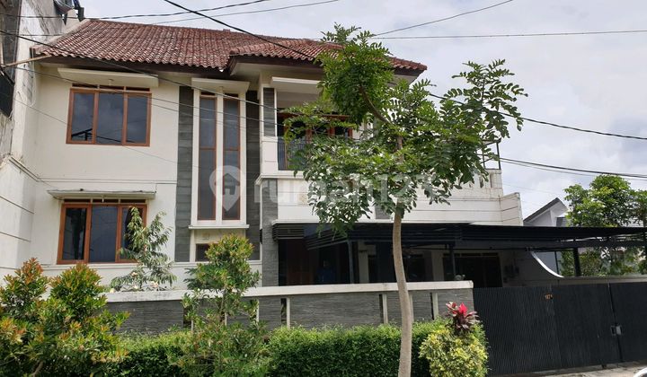 Rumah Mewah Lux Parkir Carport Besar Masuk 2 Mobil Semi Furnished Di Setiabudi Regency Bandung 1