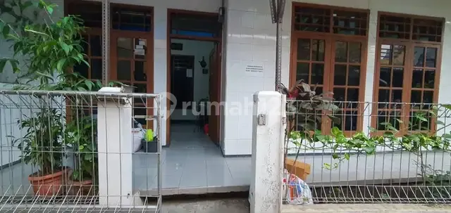 Disewakan Rumah Nyaman Siap Huni Dalam Gang Tidak Masuk Mobil Di Dekat Cicaheum Cikutra Padasuka Ahmad Yani Bandung Disewakan Rumah Nyaman Siap Huni Dalam Gang Tidak Masuk Mobil Di Dekat Cicaheum Cikutra Padasuka Ahmad Yani Bandung