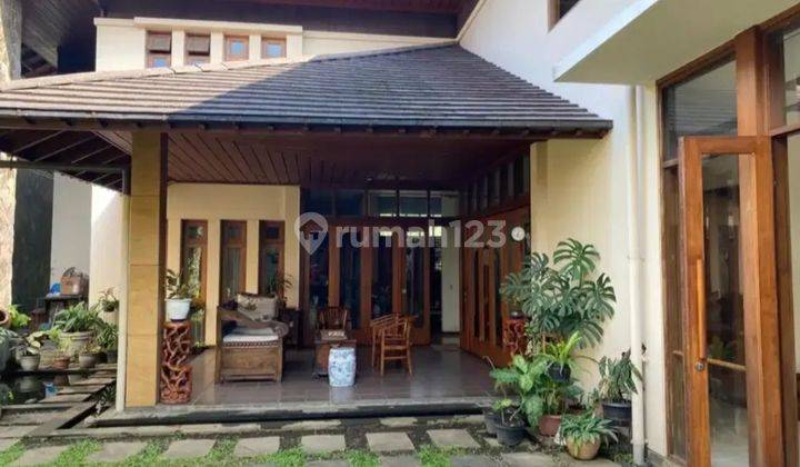 Rumah Mewah Strategis Mainroad Dago Bandung Utara 2