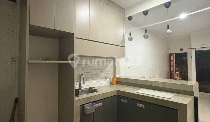 Sell Beautiful Fully Furnished House in Sariwangi 2