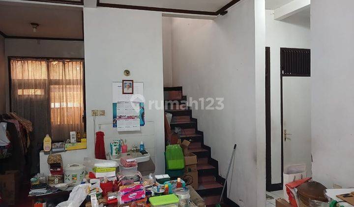 Rumah Jadul Nyaman Strategis Sayap Cipaganti Area Setiabudi Bandung 2