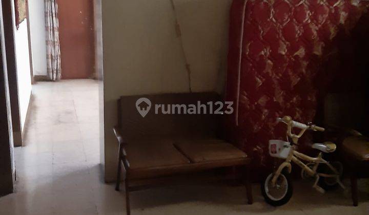 Di Jual Rumah Lama di Sayap Pasteur 2