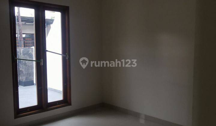 Rumah Minimalis di Turangga 1